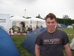 We09